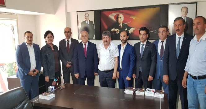 MHP Yalova milletvekili adaylarını tanıttı