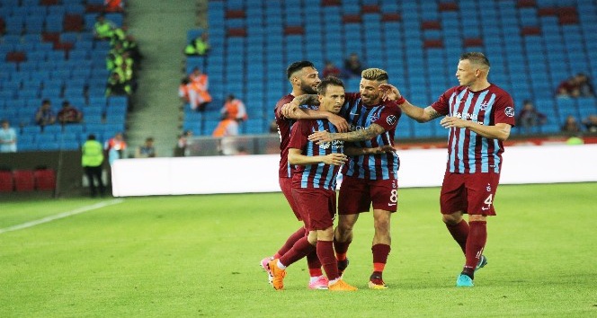 Spor Toto Süper Lig: Trabzonspor: 3 - Kardemir Karabükspor: 0 (Maç sonucu)
