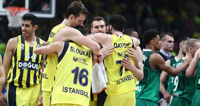 Fenerbahçe Doğuş finalde