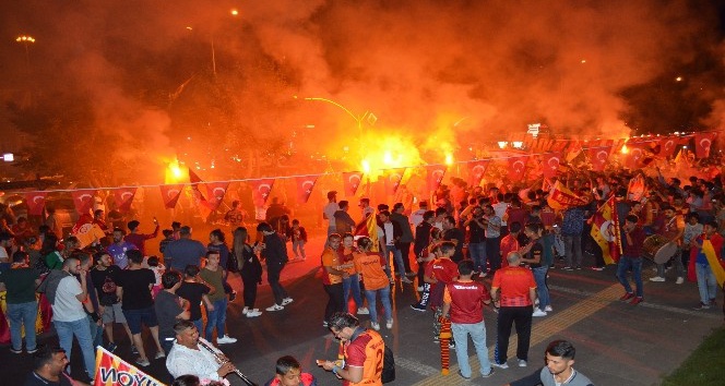 Tekirdağ’da Galatasaray’ın şampiyonluk coşkusu