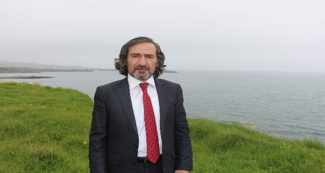 Prof. Dr. Cemal Dinçer: &quot;Karadeniz kirleniyor, balık türleri de giderek yok oluyor&quot;