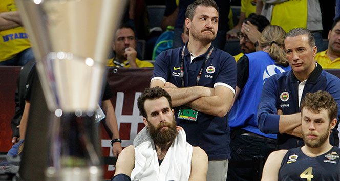 ÖZET İZLE: Fenerbahçe Doğuş Real Madrid final four özeti izle