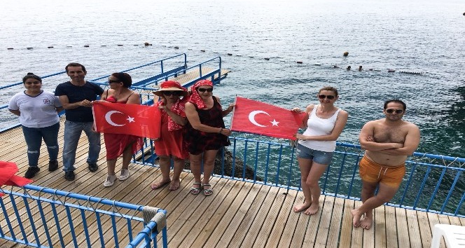 Antalya’da Mavi bayraklı Falez plajları açıldı