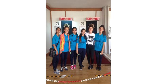 Mahmudiye Ortaokulu kızları Türkiye Şampiyonasına hazırlanıyor