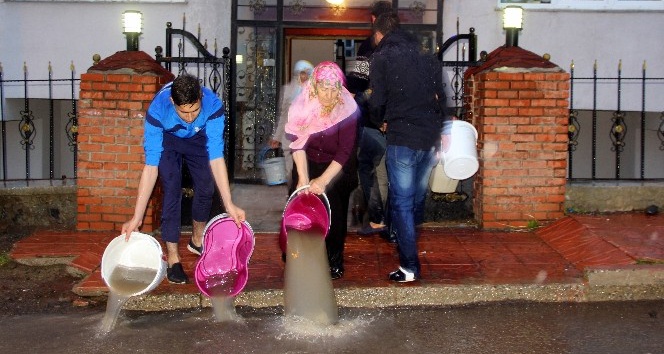 Erzurum’da sel felaketinin bilançosu ağır oldu