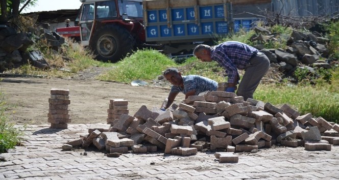 Arguvan Belediyesi yenileme çalışmalarına devam ediyor