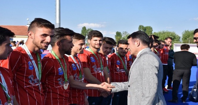 THF Başkanı Karakan’dan Avrupa şampiyonlarına kutlama