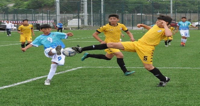 Futbol Küçükler Türkiye Birinciliği maçları başladı