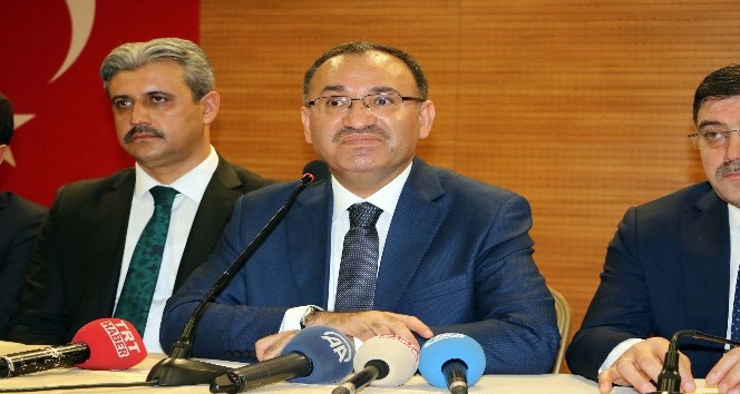 Başbakan Yardımcısı Bozdağ: "CHP Türkiye’de sistem değişmemiş gibi seçim hazırlığı yapıyor"