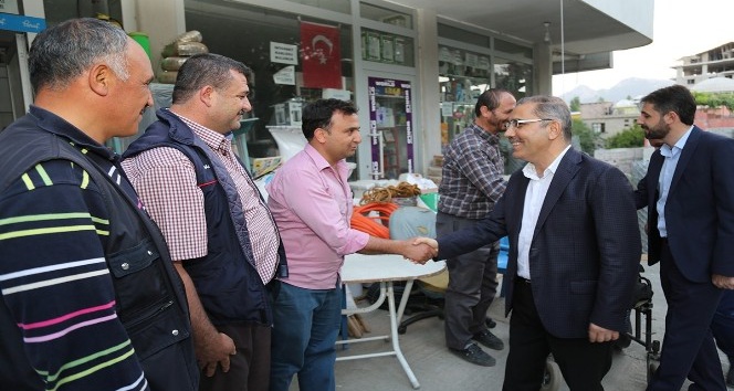 Başkan Çelikcan, Pozantı’da vatandaşlarla bir araya geldi