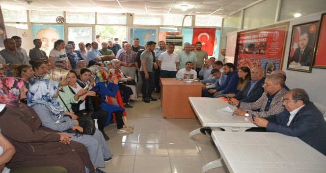 Şanlıurfa milletvekili aday listesine tepki gösteren partililere hitap eden Belediye Başkanı Pınarbaşı: