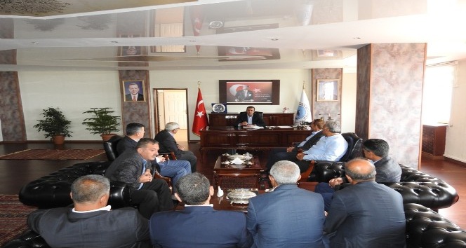 Başkan Bedirhanoğlu, muhtarlarla bir araya geldi