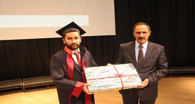 FÜ Mühendislik Fakültesinde mezuniyet töreni