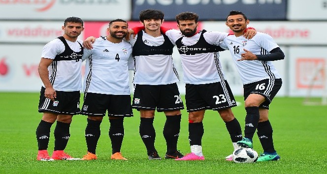 İran, Türkiye maçının hazırlıklarını tamamladı