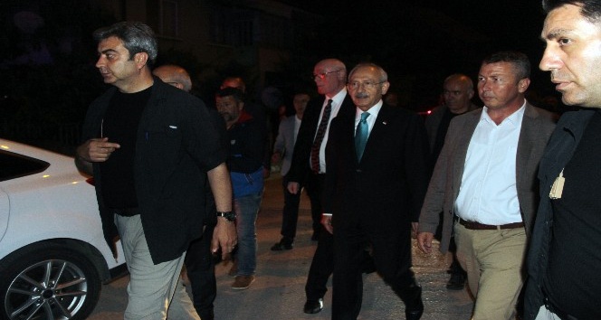 CHP lideri Kılıçdaroğlu’ndan ev ve kıraathane ziyareti