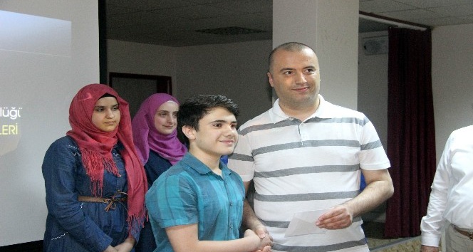 İmam Hatipliler arasında Hadis Yarışması düzenlendi