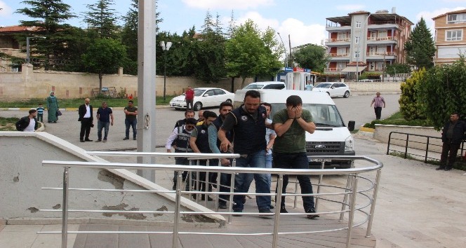 Karaman’da FETÖ’den 4 muvazzaf asker tutuklandı