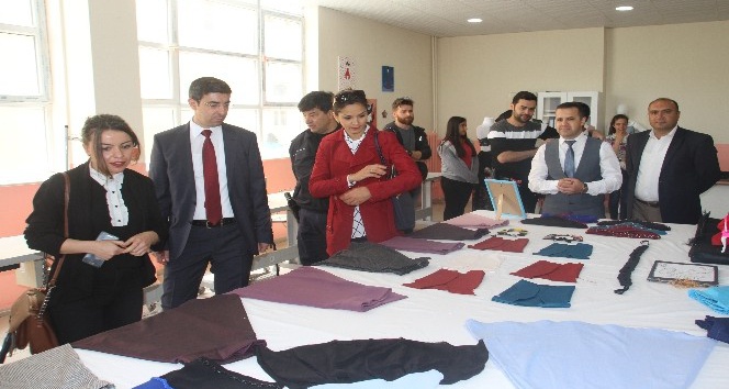 Malazgirt’te yılsonu sergisi