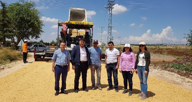 Köylerde asfalt çalışmaları başladı