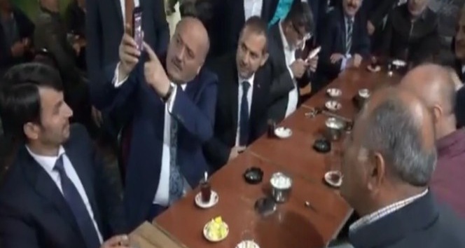 Başbakan Yıldırım, Erzincan’daki hemşehrilerine telefonda seslendi