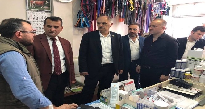 Keşap Belediye Başkanı Mehmet Emür’den partisinin seçim çalışmasına destek
