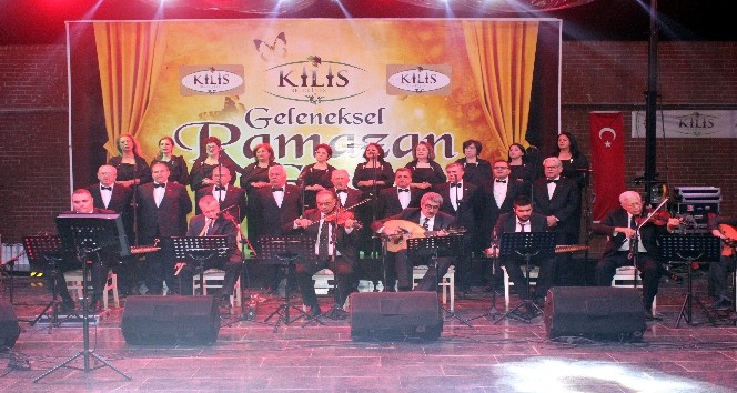 Türk Musikisi Korosu konser verdi