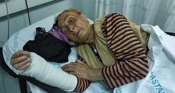 &#039;Dilenmiyor&#039; diye yaşlı kadını döverek hastanelik ettiler