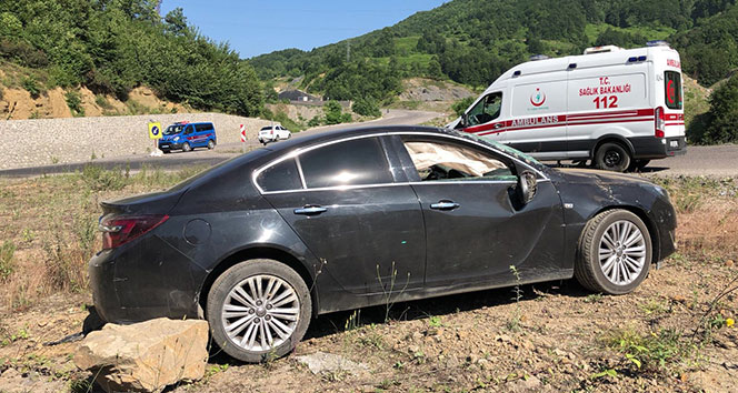 Zonguldak&#039;ta otomobil takla attı: 3 yaralı