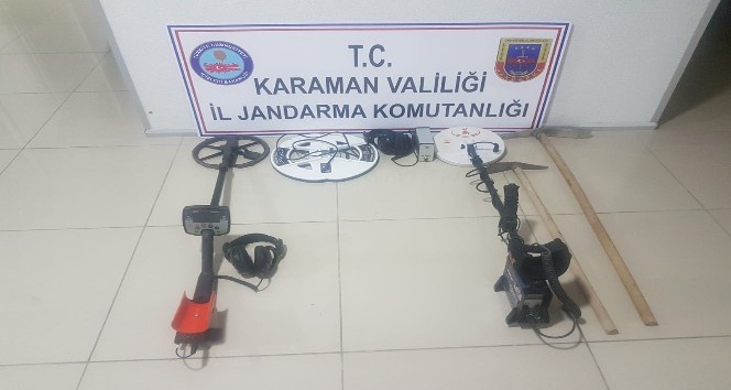 Karaman’da kaçak kazı yapan 2 kişi yakalandı