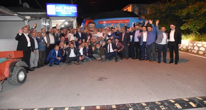 AK Parti Trabzon Milletvekili adayları Cora ve Çebi seçim çalışmalarını sürdürdü