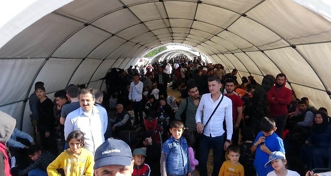 Bayram için ülkesine giden Suriyelilerin sayısı 32 bini buldu