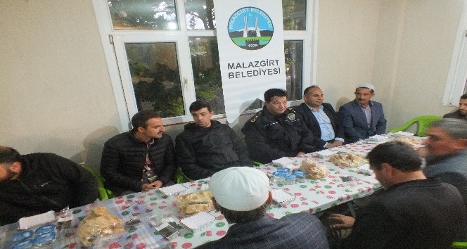 Malazgirt Belediyesinden iftar programı