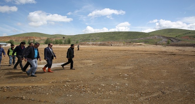 Vali Ali Hamza Pehlivan Kırklartepe Barajı inşaat çalışmalarını inceledi