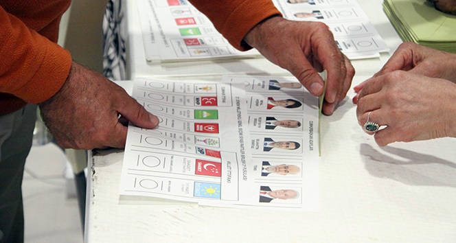 Avusturya&#039;da oy verme işlemleri sona erdi