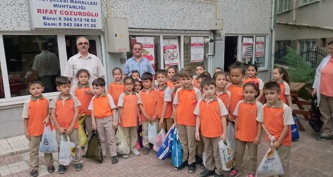 Atatürk İlkokulu öğrencilerinden duyarlı davranış