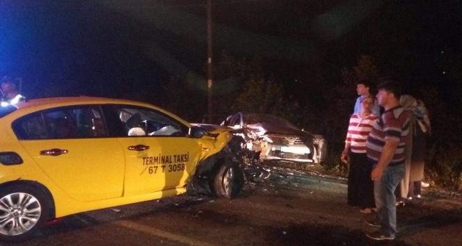 Karabük’te trafik kazası: 6’sı çocuk 9 yaralı