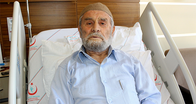 85 yaşındaki ‘Genç’ ömründe ilk defa hastaneye gitti