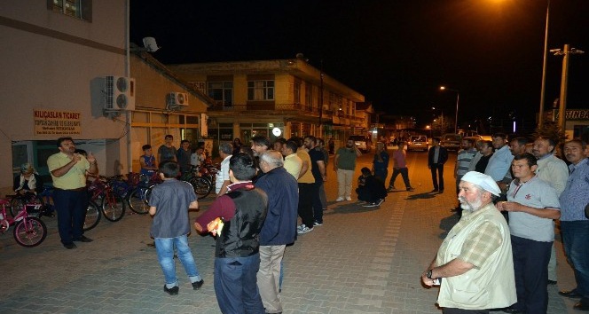 Şefaatli’’e camiye gelen çocuklar bisikletle ödüllendirildi