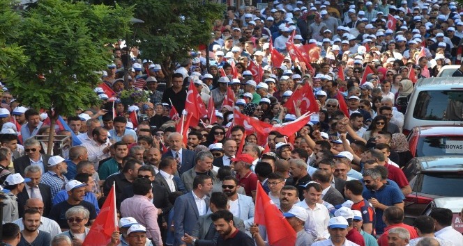 Kırıkkale’de 5 bin kişi miting alanına yürüdü