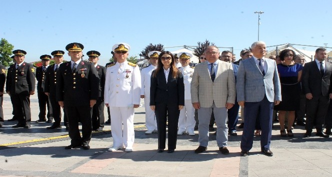Yalova’da jandarmanın kuruluş yıl dönümü törenle kutlandı