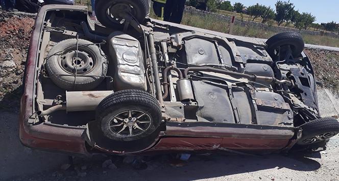 Yozgat&#039;ta otomobil şarampole devrildi: 6 yaralı