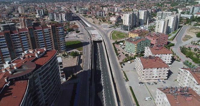 Konya’da 4 yeni köprülü kavşaktan alttan geçiş verildi