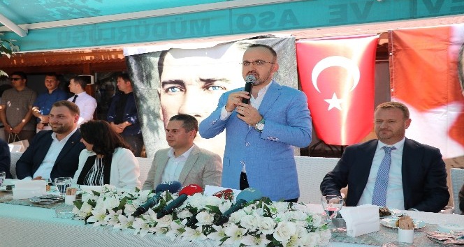AK Parti’li Turan: &quot;Atatürk hayatta olsa CHP’de kongreye girse kazanamaz&quot;