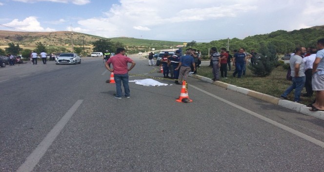 Kula’da trafik kazası: 2 ölü, 5 yaralı