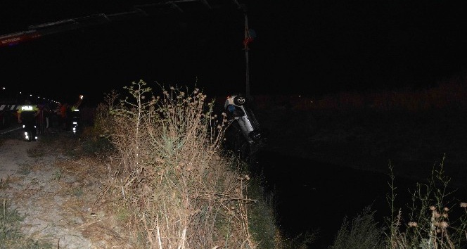 Muğla’da otomobil su kanalına devrildi; 5 yaralı