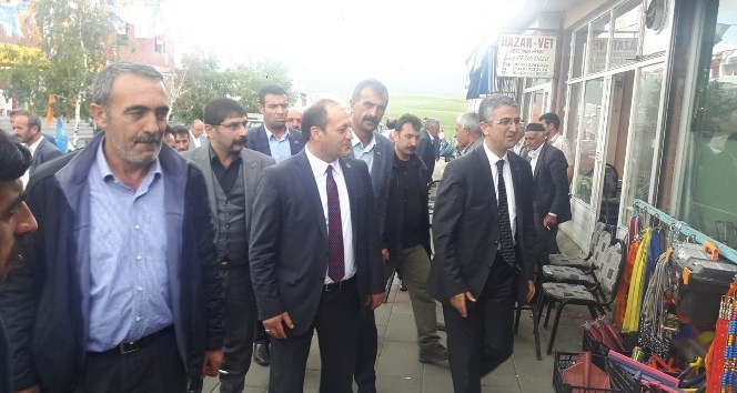 MHP Genel Başkan Yardımcısı Prof.Dr. Aydın esnafla buluştu
