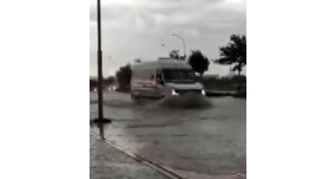 Konya’da sağanak yağış