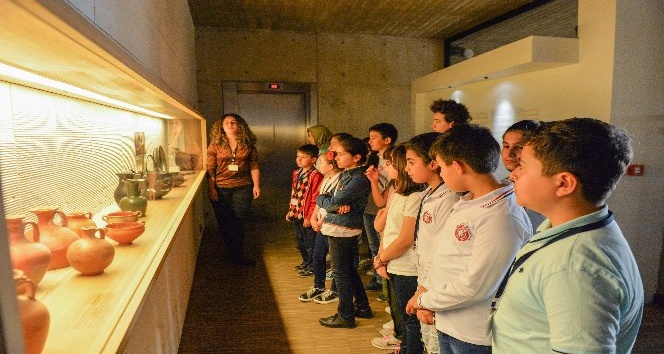 Çocuk Meclisinden Erimtan Arkeoloji ve Sanat Müzesine ziyaret