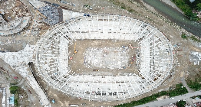 Giresun’da yapılan yeni stadın ismi ’Çotanak Spor Kompleksi’ oldu