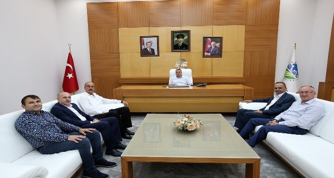 Başkan Toçoğlu, APEK Başkanı Karasakal ile bir araya geldi